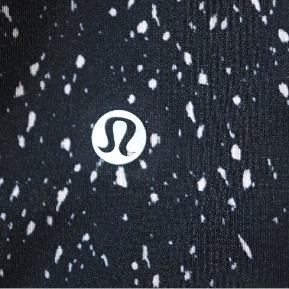 Lululemon GoThe Distance 1/2 Zip Butterfly Berry Black EXCELLENT CONDITION - Picture 3 of 5